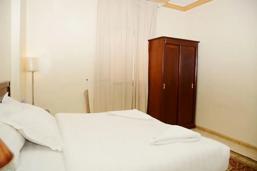 Anwar Al Deafah Hotel